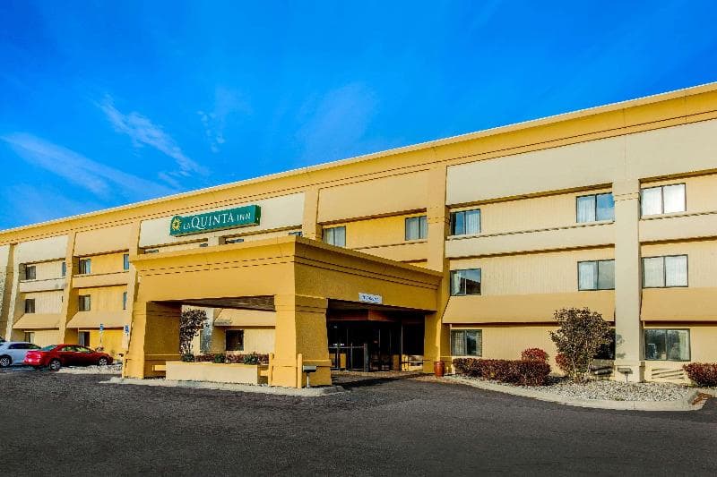 La Quinta Inn by Wyndham Detroit Southgate 5