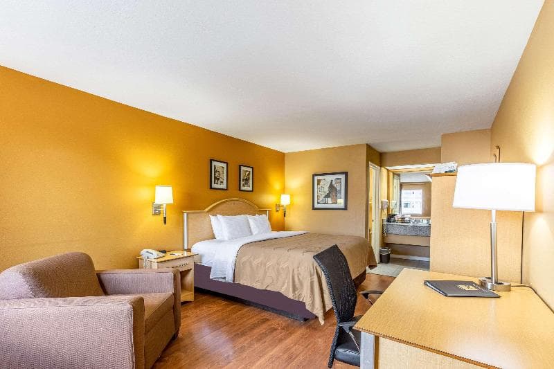 Quality Inn Branson - Hwy 76 Central 5