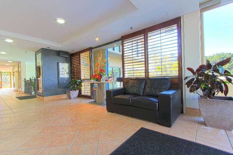 Capricorn One Beachside Holiday Apartments 5