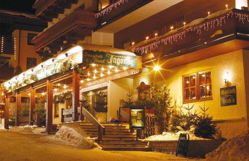 eva,VILLAGE main
