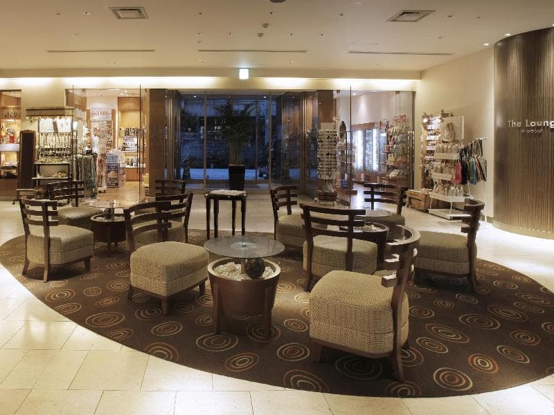 Okinawa NaHaNa Hotel & Spa 2