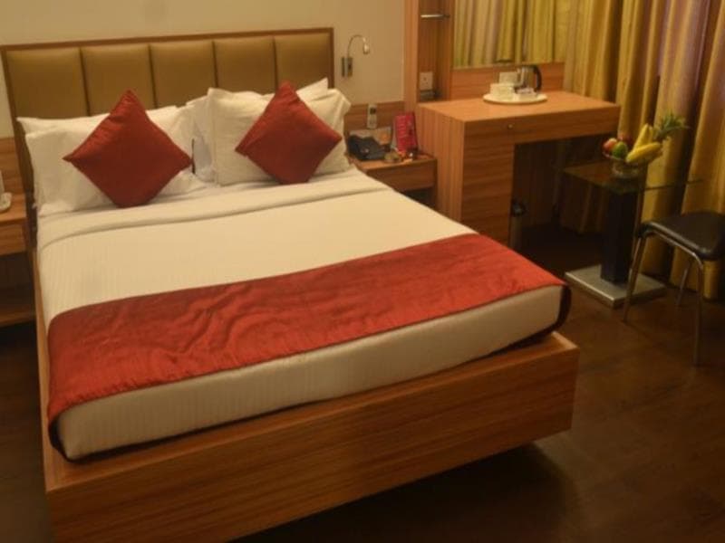 Hotel Plaza 5