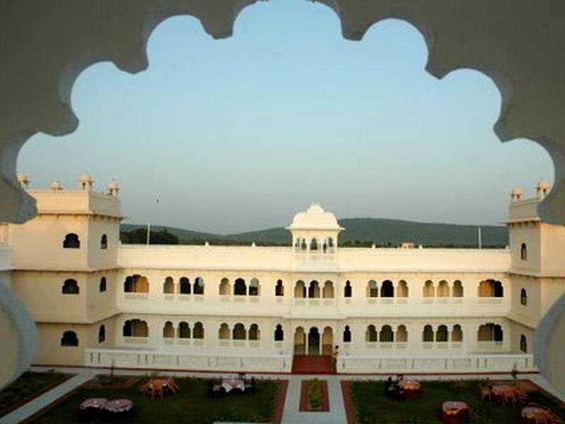 Lake Palace Nahargarh photo 1