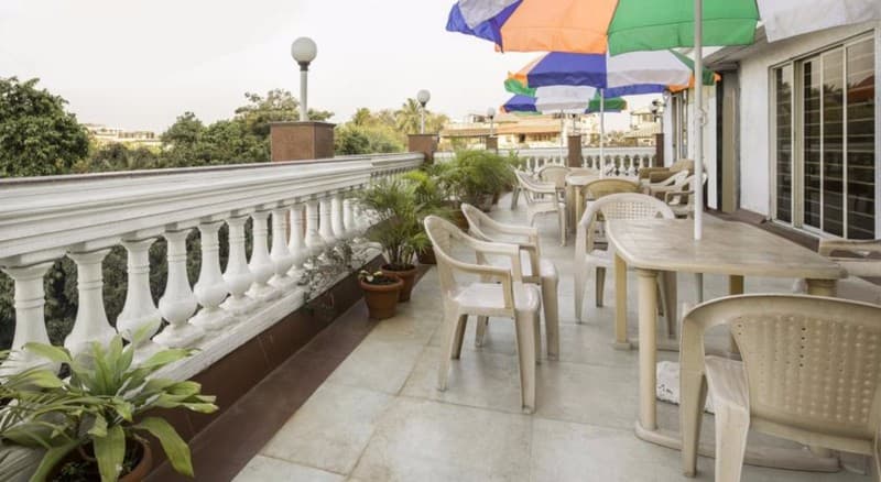 Garden Hotel photo 1