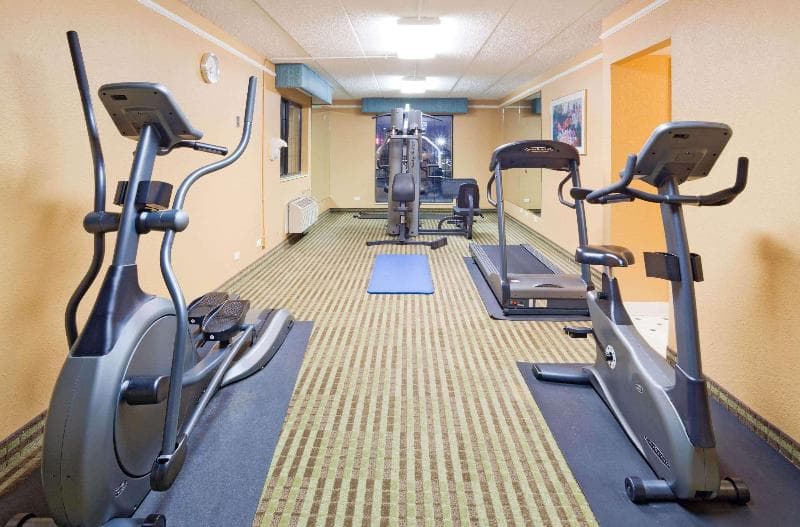 La Quinta Inn by Wyndham Chicago O'Hare Airport photo 1