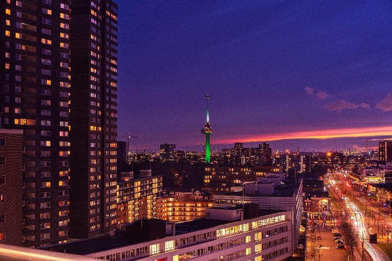 DoubleTree by Hilton Rotterdam Centre 5