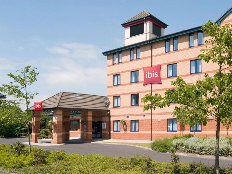 ibis Preston North Hotel photo 1