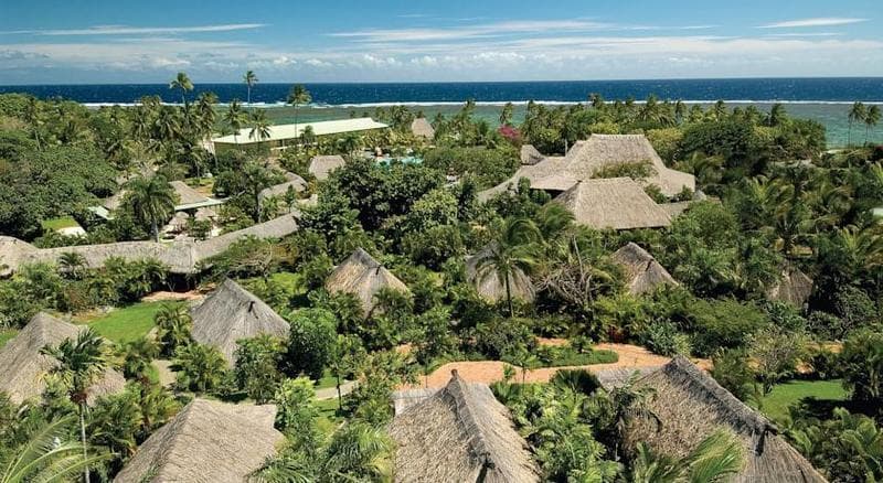 Outrigger Fiji Beach Resort 3