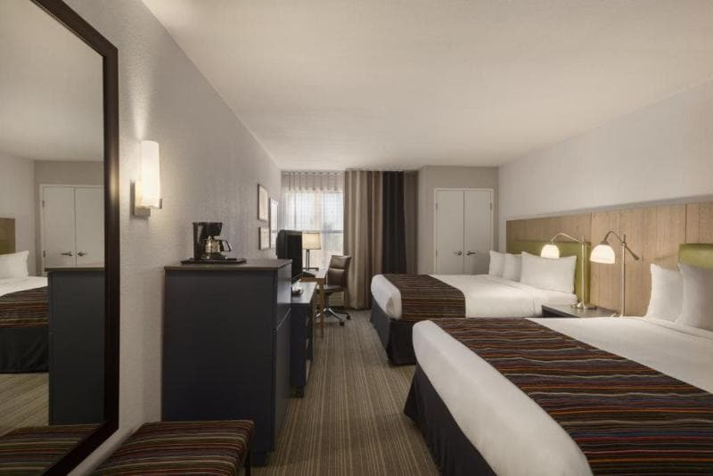 GreenTree Inn & Suites Phoenix Sky Harbor main
