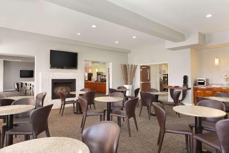 Best Western Plus Peppertree Inn at Omak 3