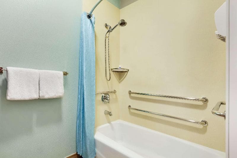 Best Western Plus Peppertree Inn at Omak 5
