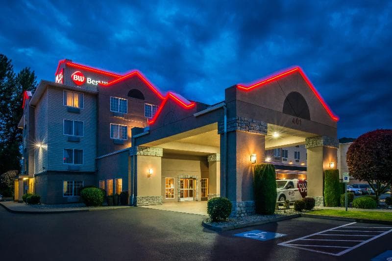 Best Western Plus Mountain View Auburn Inn 4