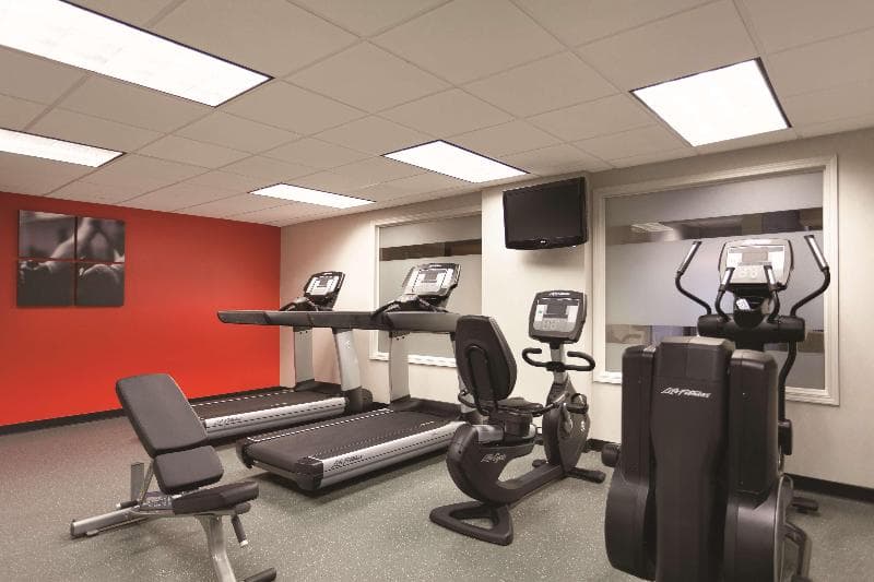 Radisson Hotel Dallas North-Addison 3