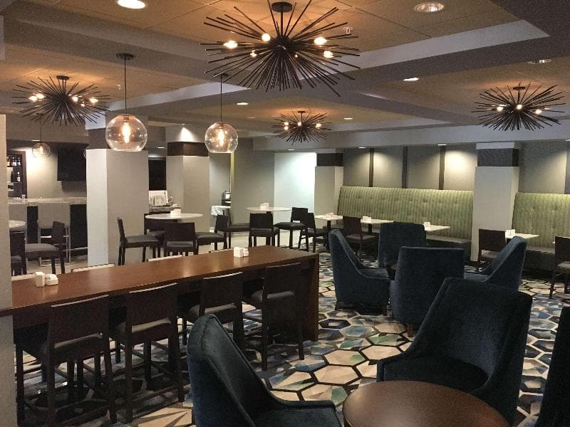 Radisson Hotel Dallas North-Addison 4