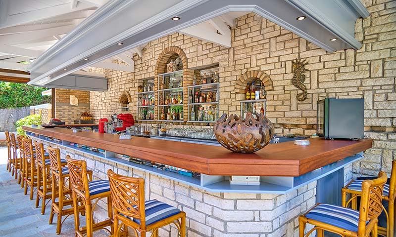 Chrismos Luxury Suites & Studios 2