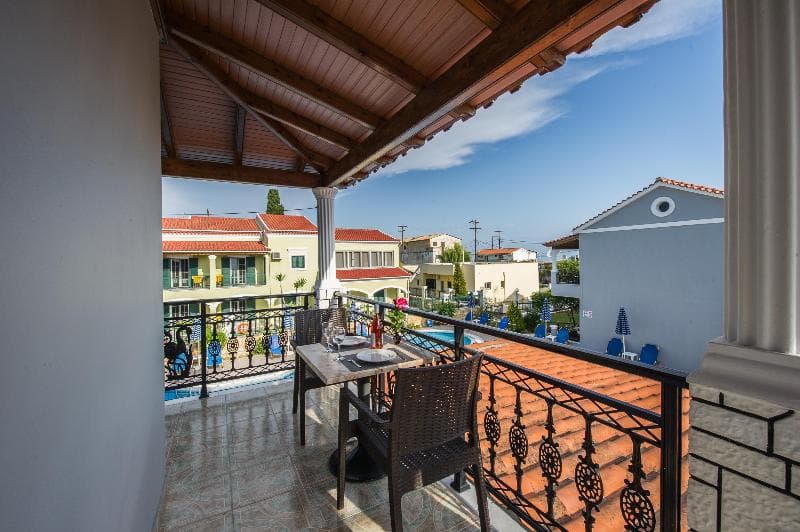 Makis Studios & Apartments photo 1
