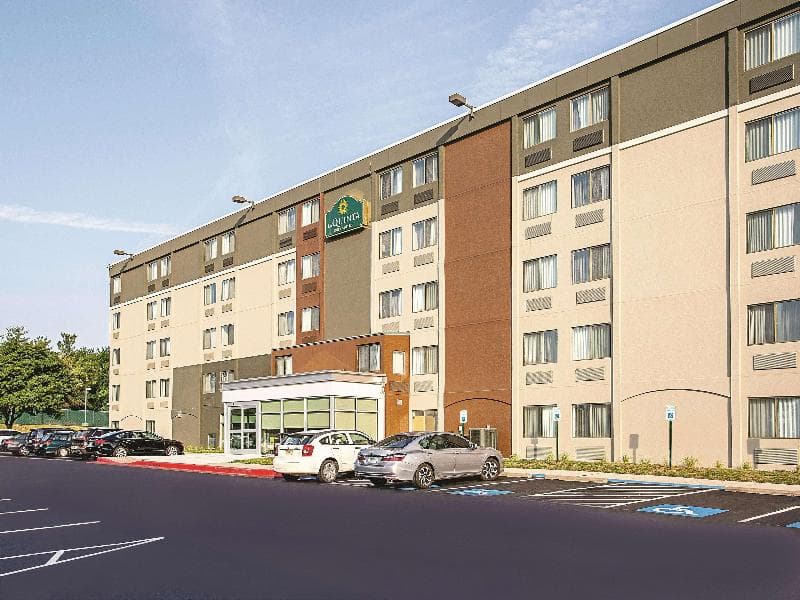 La Quinta Inn & Suites Baltimore N / White Marsh 3