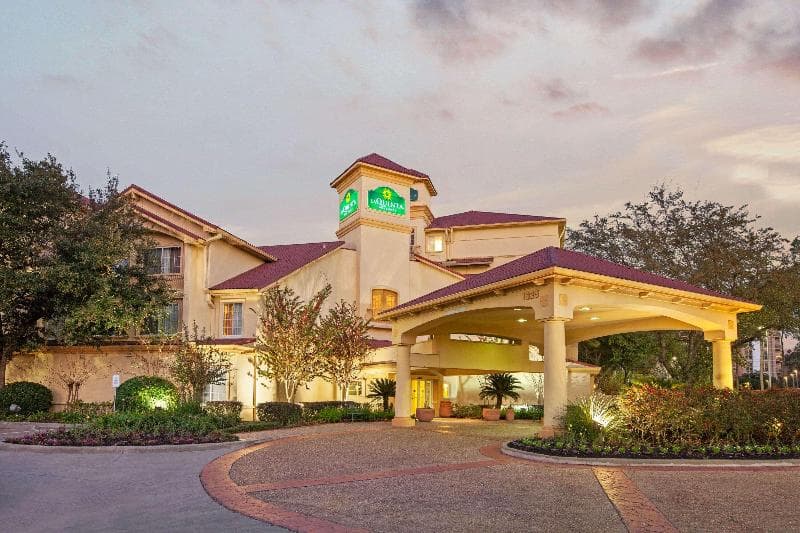 La Quinta Inn & Suites by Wyndham Houston Galleria Area 3