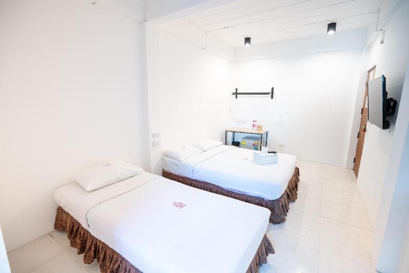 Lai-Thai Guest House main