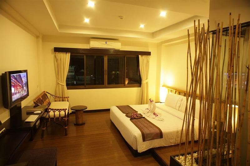 Bamboo House 4
