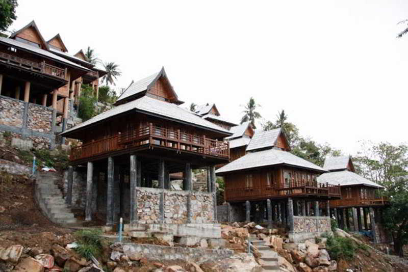 Phi Phi The Beach Resort 3
