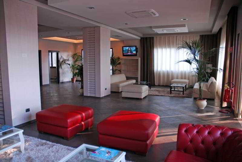 Viola Palace 3