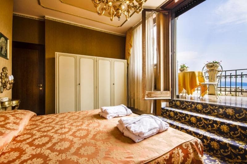 Ville Montefiori 5