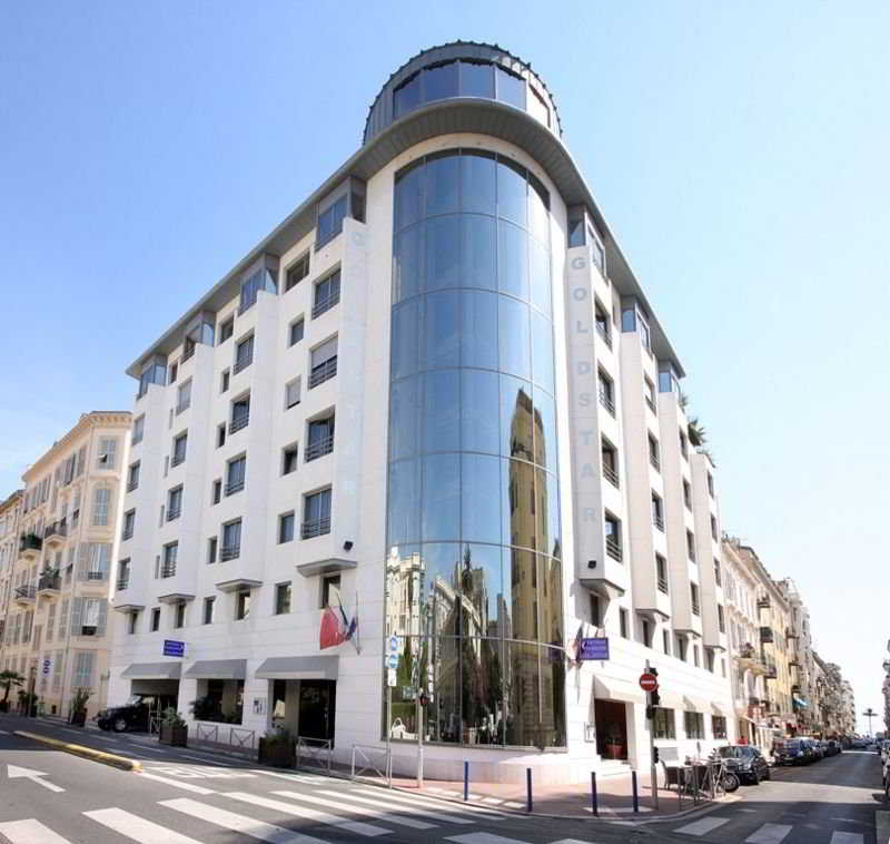 Hôtel Goldstar Resort & Suites 2