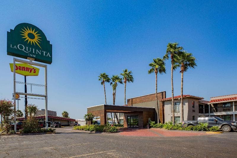 La Quinta Inn by Wyndham Laredo I-35 5