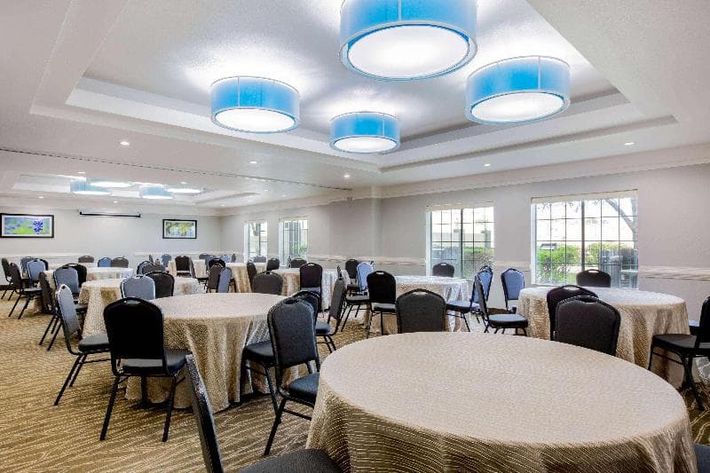 La Quinta Inn & Suites Mission at West McAllen photo 1