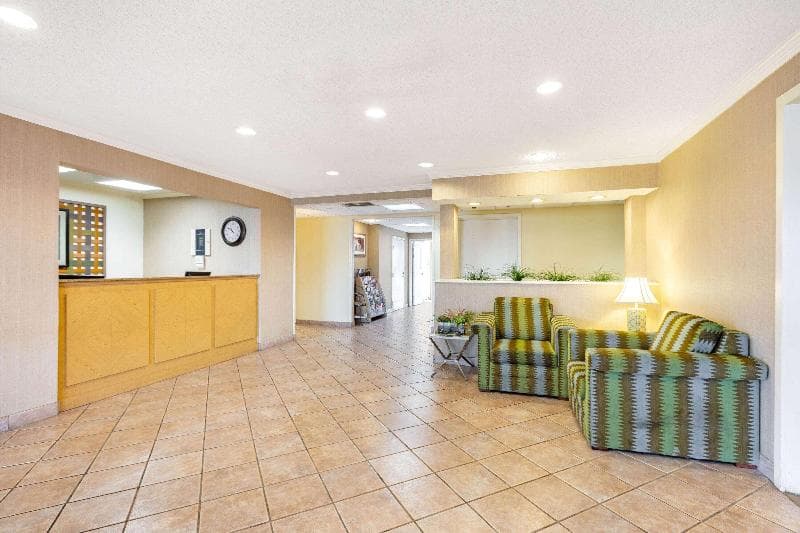 La Quinta Inn & Suites by Wyndham El Paso East 2