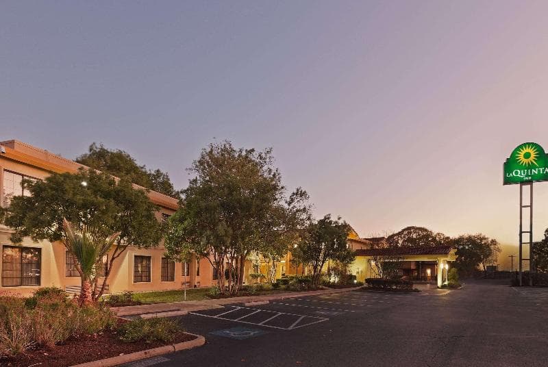 La Quinta Inn by Wyndham Austin Oltorf photo 1