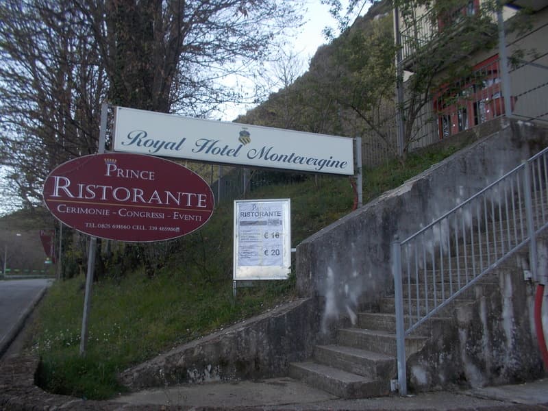 Royal Montevergine 4