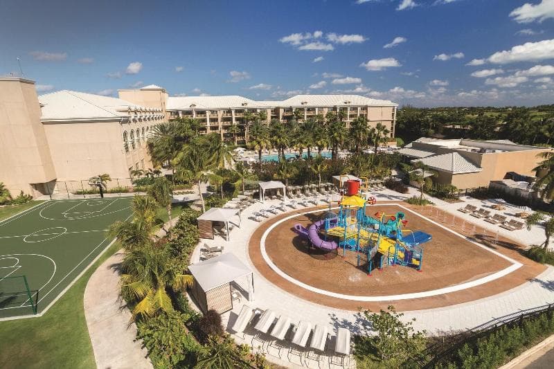 The Ritz-Carlton Grand Cayman 3