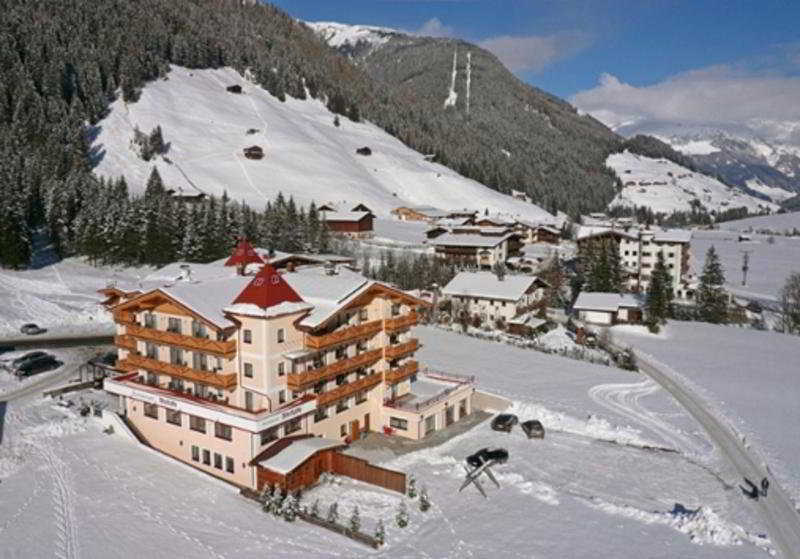 Alpinhotel Berghaus photo 1