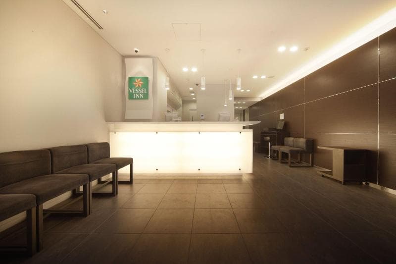 Vessel Inn Hiroshima Ekimae 4