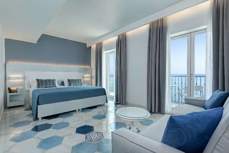 Lloyd's Baia Hotel 4