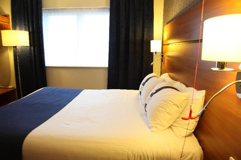 Holiday Inn Express Braintree 5