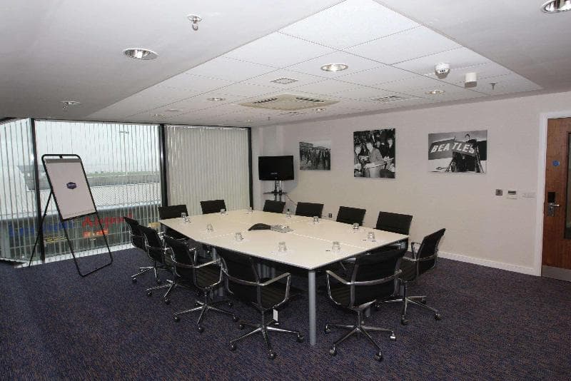 Hampton by Hilton Liverpool/John Lennon Airport photo 1