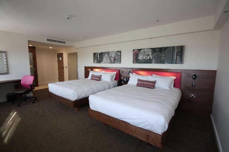 Hampton by Hilton Liverpool/John Lennon Airport 3