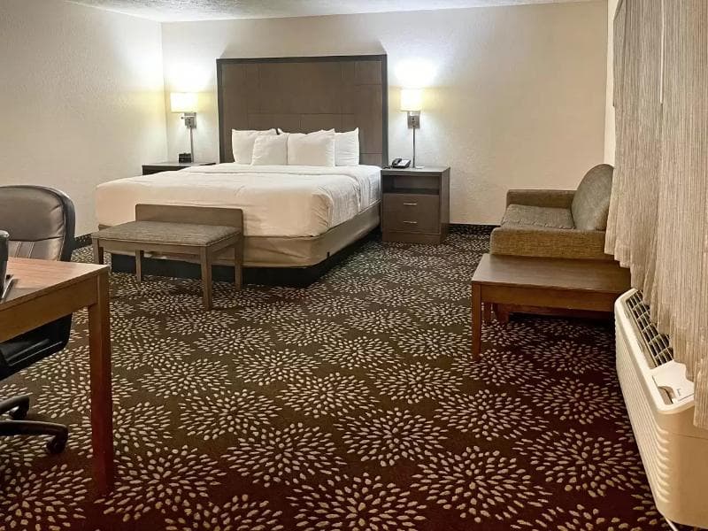 Clarion Pointe Wenatchee WA 4