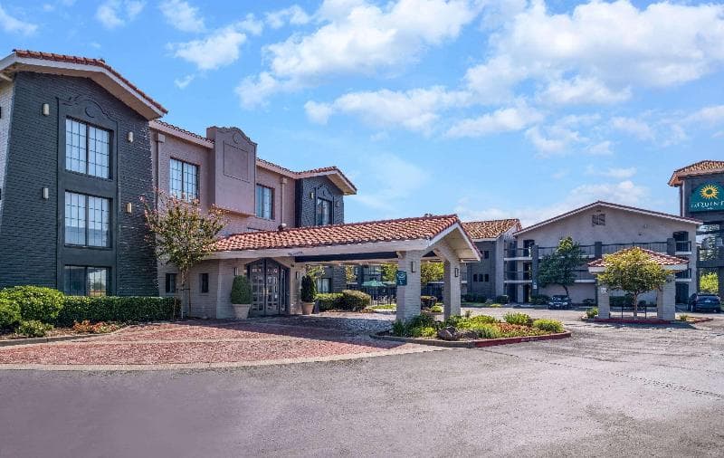 La Quinta Inn by Wyndham Sacramento North photo 1