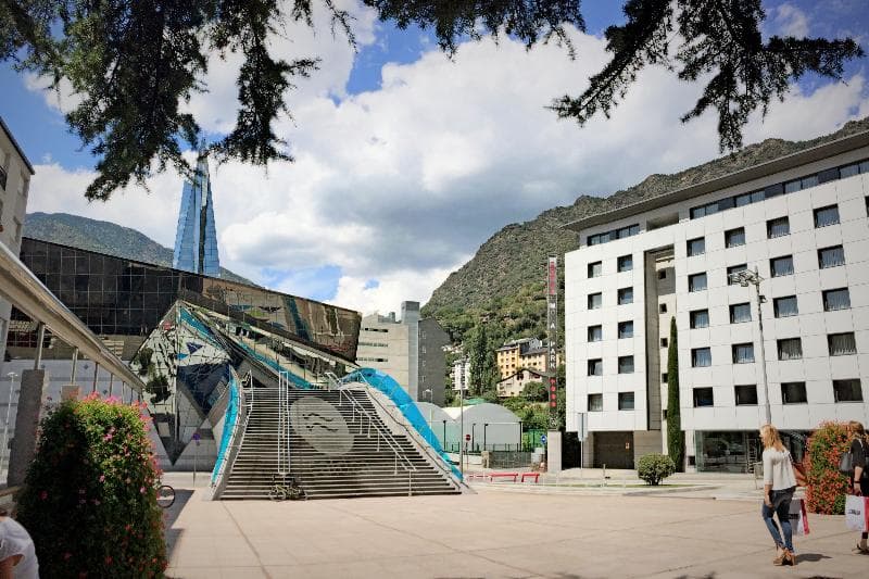 YOMO Mola Park 2