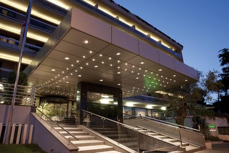 Courtyard by Marriott Rome Central Park Hotel 2