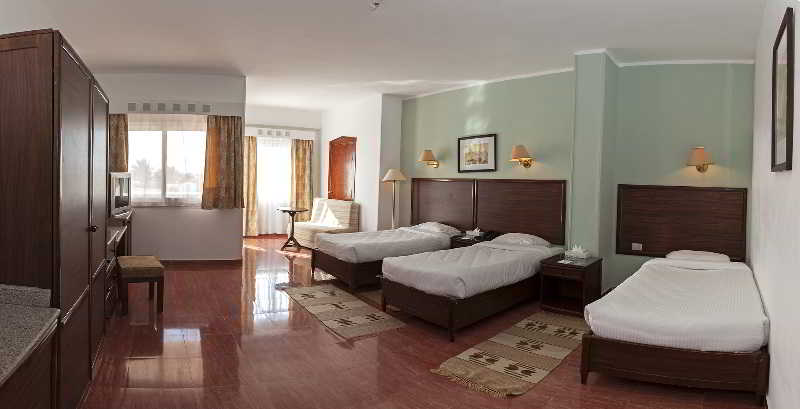 Golden Beach Resort 4