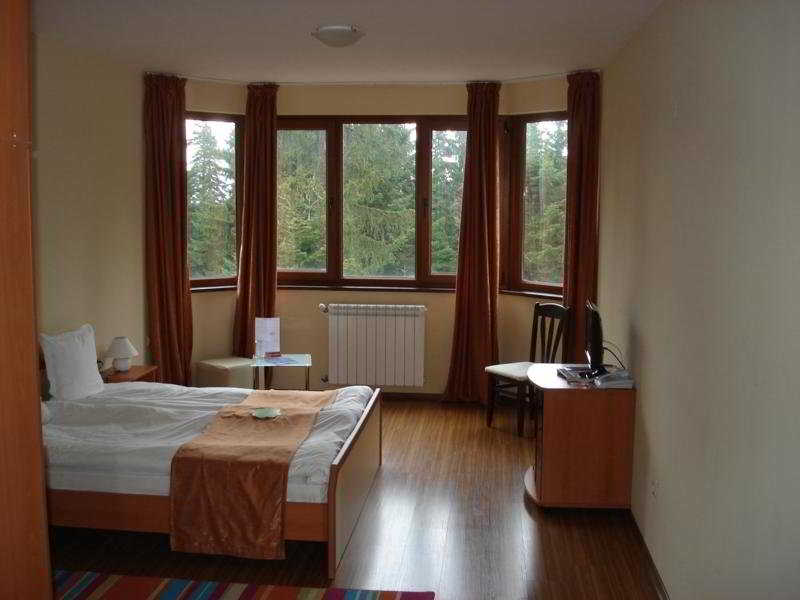 Hotel Iceberg 5