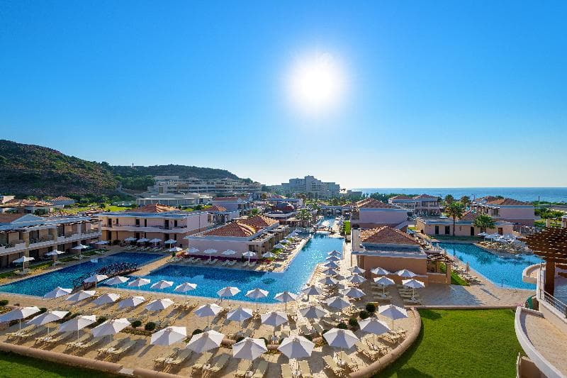 La Marquise Luxury Resort Complex 2