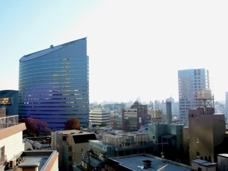 Mid In Meguro Ekimae 3
