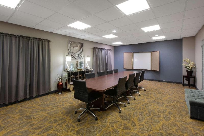 Wingate by Wyndham Oklahoma City Airport photo 1