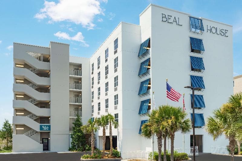 Beal House Fort Walton Beachfront,Tapestry Collection Hilton 4